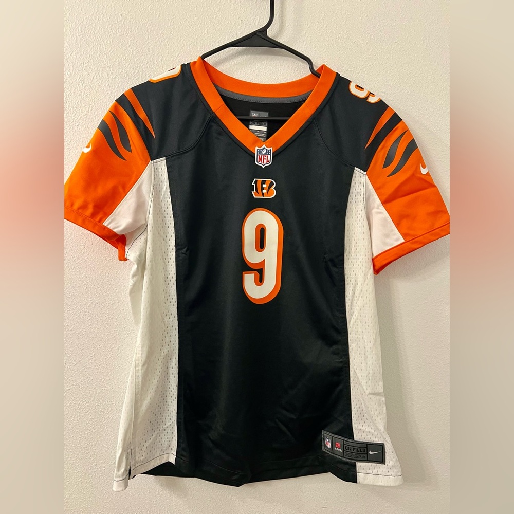 Cincinnati Bengals Women’s Burrow Jersey